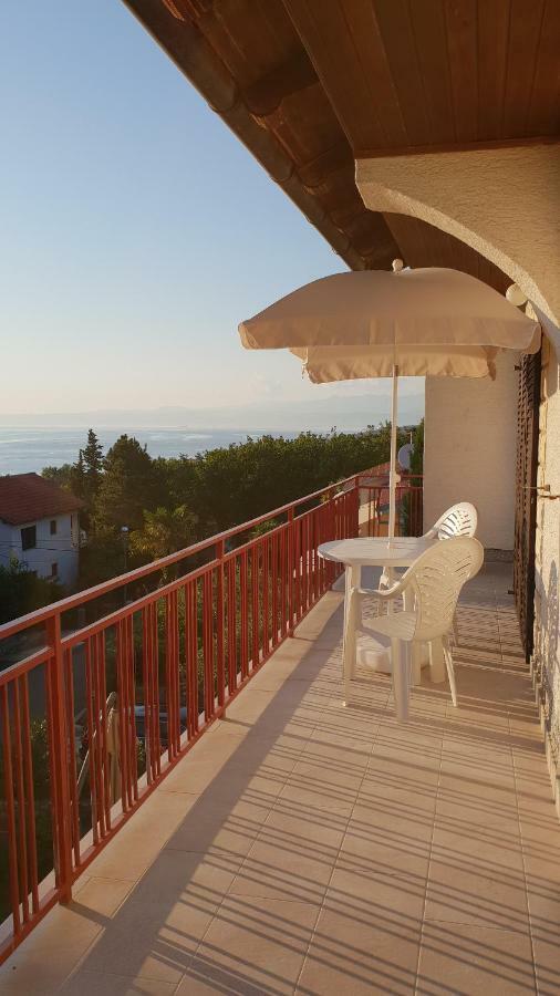Apartmani Sofia Njivice Eksteriør billede